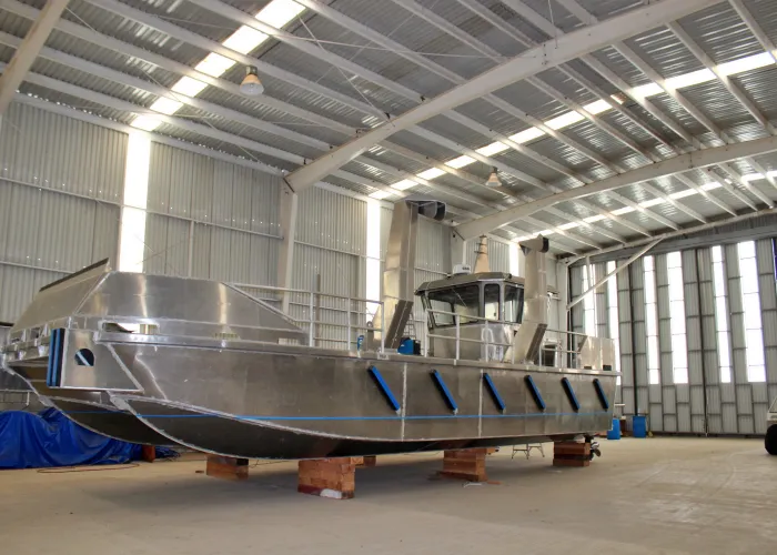 Diseño Construcción y Reparación Naval 8 fishing boat maintenance